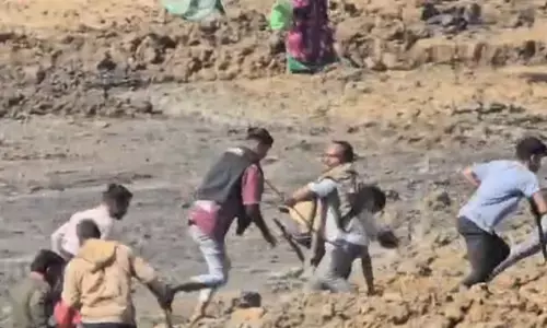 अमेरा में ग्रामीणों पर लाठीचार्ज और आंसू गैस के गोले छोड़ने की तीखी निंदा की किसान सभा ने, कहा : पेसा और वनाधिकार कानून का खुला उल्लंघन, भाजपा सरकार की नीतियां जिम्मेदार