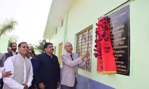 विश्व पटल पर बढ़ती प्रतिस्पर्धा में जाना है तो आडम्बर और ढोंग से बचना होगा : न्यायमूर्ति राजवीर सिंह
