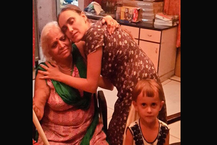 सास बहू के मिलन पर सुषमा ने अखिलेश को बोला थेंक्स! सास बहू के मिलन पर सुषमा ने अखिलेश को बोला थेंक्स!