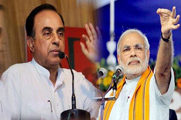 स्वामी ने मोदी को दिया जवाब- मैं नहीं पब्लिसिटी मेरे पीछे भागती है स्वामी ने मोदी को दिया जवाब- मैं नहीं पब्लिसिटी मेरे पीछे भागती है