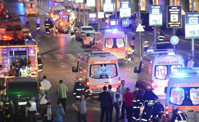 इस्तांबुल हवाईअड्डे पर हमले में 36 की मौत, ISIS पर शक - पीएम तुर्की