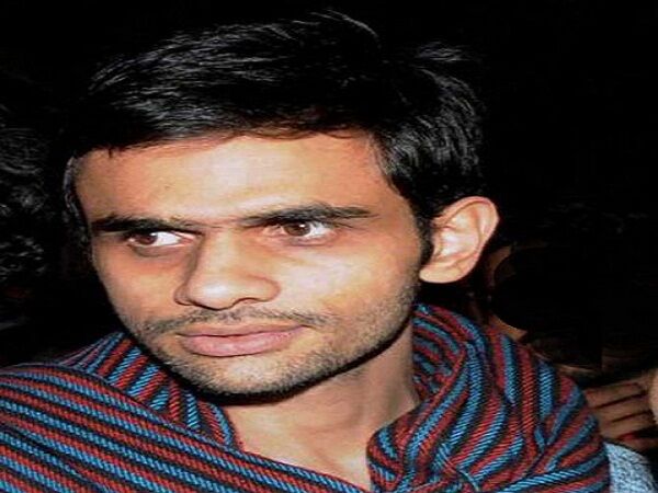 उमर खालिद ने बुरहान की तुलना एक मार्क्सवादी क्रांतिकारी से की, पढ़े किससे उमर खालिद ने बुरहान की तुलना एक मार्क्सवादी क्रांतिकारी से की, पढ़े किससे