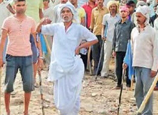 मथुरा जवाहरबाग कांड में रामवृक्ष के वकील का नया खुलासा मथुरा जवाहरबाग कांड में रामवृक्ष के वकील का नया खुलासा