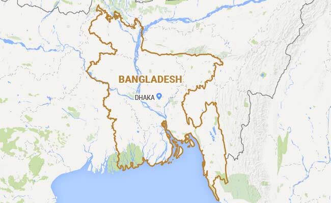 बांग्लादेश में बदमाशों ने मंदिर जा रहे पुजारी की गला रेतकर हत्या की
