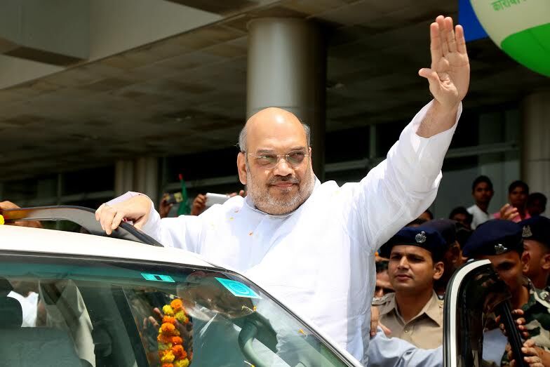 भीड़ ना आने से अमित शाह हुए खफा नहीं रुके