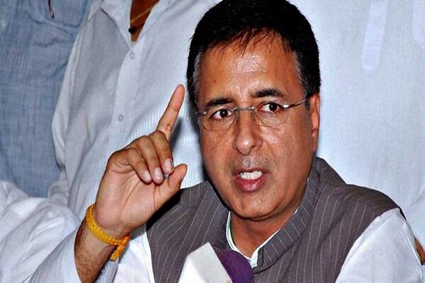 मोदी सरकार पर लगा घोटाले का आरोप, कांग्रेस मंत्री ने किया खुलासा मोदी सरकार पर लगा घोटाले का आरोप, कांग्रेस मंत्री ने किया खुलासा