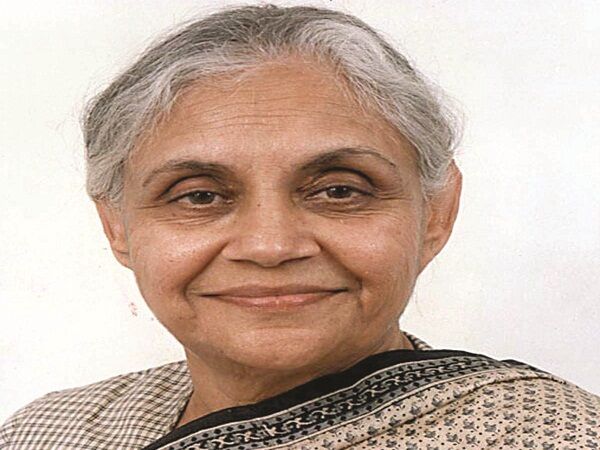 यूपी में कांग्रेस का चेहरा बनने से शीला दीक्षित ने किया इनकार! यूपी में कांग्रेस का चेहरा बनने से शीला दीक्षित ने किया इनकार!