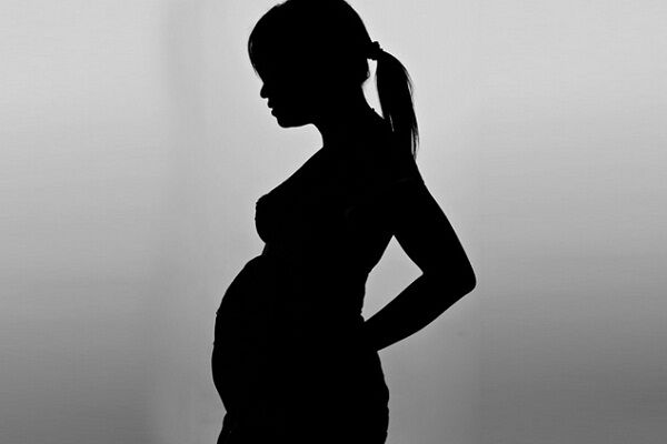 पुलिस हिरासत में नाबालिग लड़की हुई प्रेग्नेंट पुलिस हिरासत में नाबालिग लड़की हुई प्रेग्नेंट