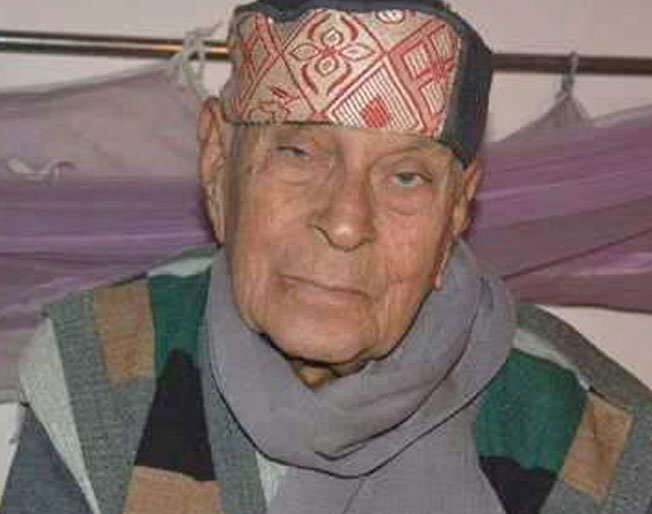 योगी आदित्यनाथ के गुरू को हराने वाले पूर्व सांसद नरसिंह नारायण पांडेय का निधन योगी आदित्यनाथ के गुरू को हराने वाले पूर्व सांसद नरसिंह नारायण पांडेय का निधन