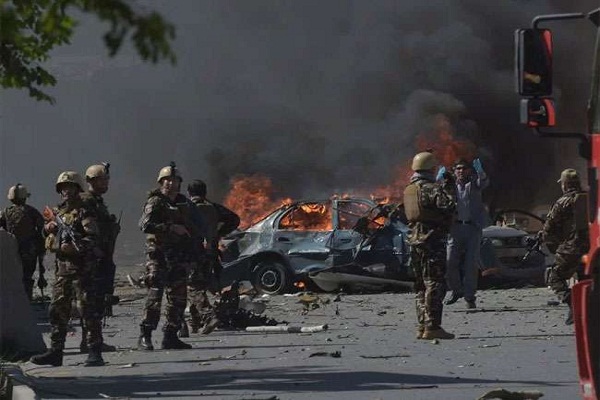 काबुल: कार बम धमाके में 35 लोगों की मौत, 42 घायल, तालिबान ने ली ज़िम्मेदारी