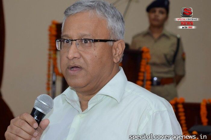 पूर्व DGP जावीद अहमद की हुई केंद्र में तैनाती, बने डायरेक्टर! पूर्व DGP जावीद अहमद की हुई केंद्र में तैनाती, बने डायरेक्टर!