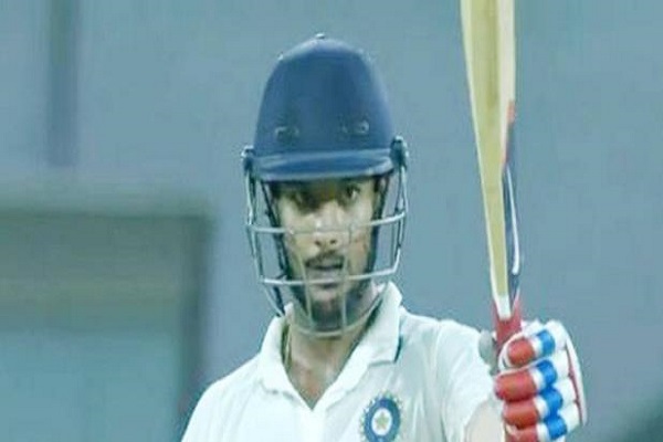 इस युवा बल्लेबाज ने सिर्फ 28 दिन में बनाए 1000 से ज्यादा रन