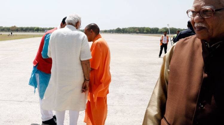 तीनों लोंगों में हुई गुफ्तगू, क्या बोले जानकर मत हों हैरान ये तो होना ही था!