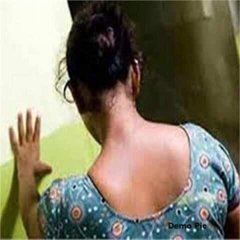 बंद बाथरूम देवर भाभी कर रहे थे गंदा काम, तब तक पति आया नहाने, फिर जो हाल हुआ आप सोच भी नहीं सकते! बंद बाथरूम देवर भाभी कर रहे थे गंदा काम, तब तक पति आया नहाने, फिर जो हाल हुआ आप सोच भी नहीं सकते!