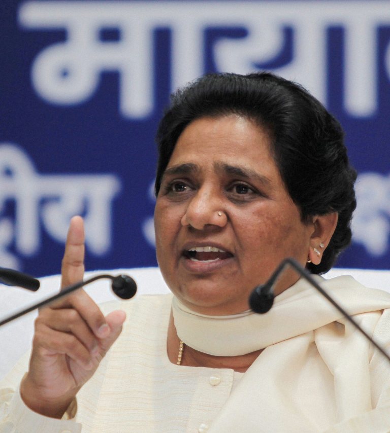 किसान व दलित एवं अन्य पिछड़े वर्गों के करोड़ो लोग आज भी पहले की तरह ही शोषित: मायावती किसान व दलित एवं अन्य पिछड़े वर्गों के करोड़ो लोग आज भी पहले की तरह ही शोषित: मायावती