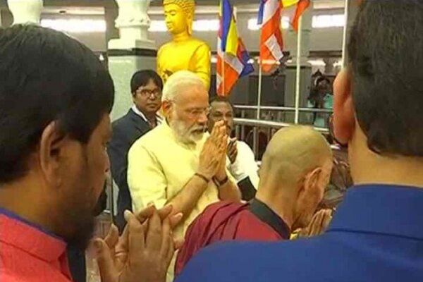 अंबेडकर जयंती पर नागपुर की दीक्षाभूमि में प्रार्थना करने पहुंचे PM मोदी