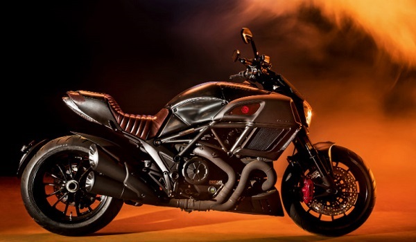 Ducati Diavel Diesel की डिलिवरी भारत में शुरू, जानिए कीमत और फीचर्स
