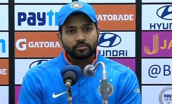 पहले टी-20 में श्रीलंका से मिली हार के बाद रोहित शर्मा ने दिया ये बयान