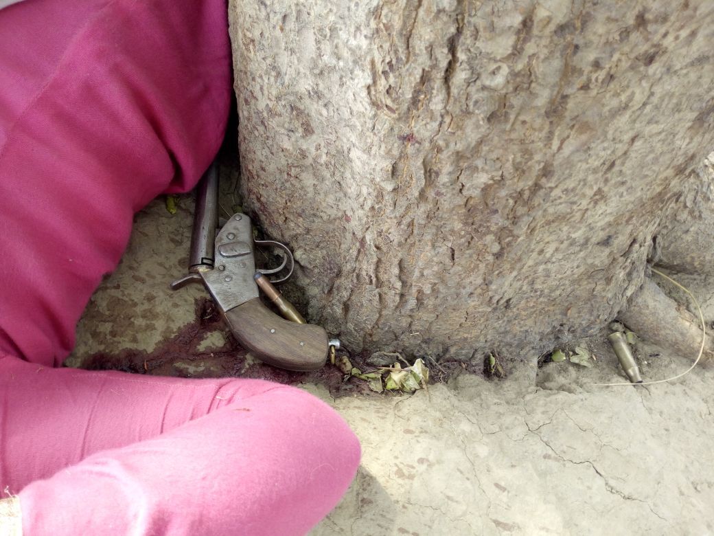 सुल्तानपुर में प्रेमी प्रेमिका की हत्या, इलाके में मची सनसनी सुल्तानपुर में प्रेमी प्रेमिका की हत्या, इलाके में मची सनसनी