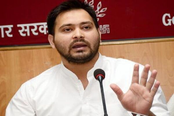 तेजस्वी यादव ने कही सनसनी खेज बात, बिहार में फिर मचा हडकम्प! तेजस्वी यादव ने कही सनसनी खेज बात, बिहार में फिर मचा हडकम्प!