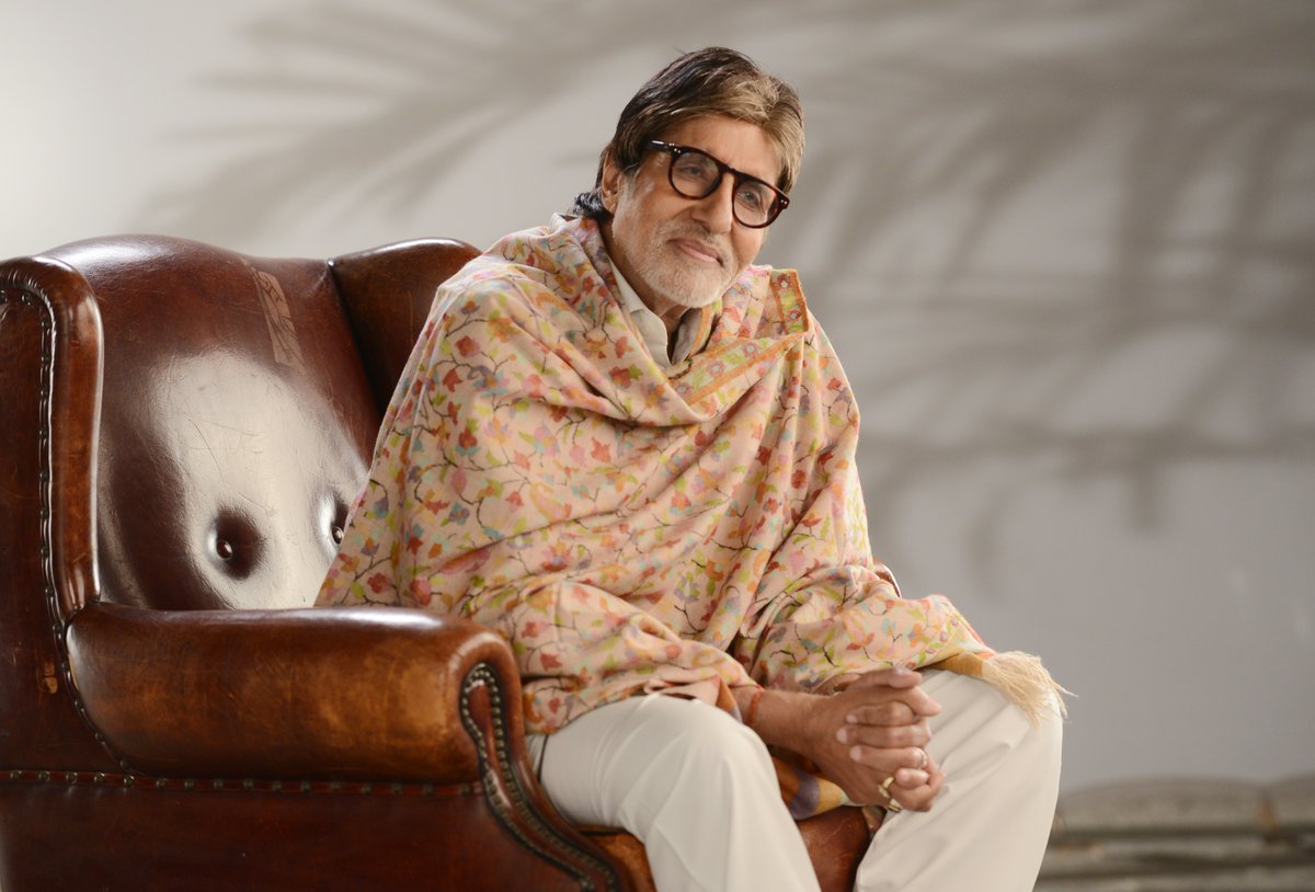 अमिताभ ने ट्विटर पर लिखा- अपनों का पता चल गया, शूटिंग के दौरान बिगड़ी थी तबियत? अमिताभ ने ट्विटर पर लिखा- अपनों का पता चल गया, शूटिंग के दौरान बिगड़ी थी तबियत?
