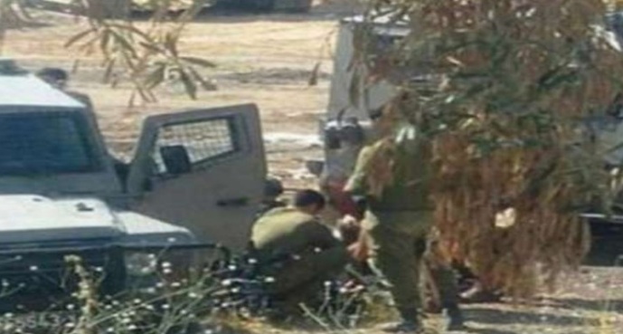 एक फिलिस्तीनी युवक ने 3 इस्राईली सैनिकों को मारा