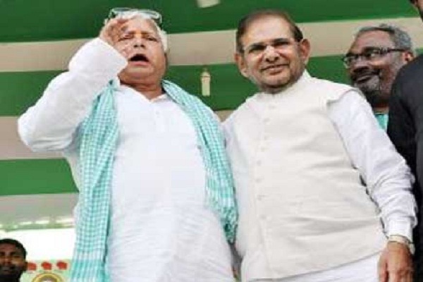लालू यादव ने खेला नया दांव, शरद यादव को कहा- आइये भाई दक्षिणपंथी तानाशाही को मिलकर करें नेस्तानाबूद
