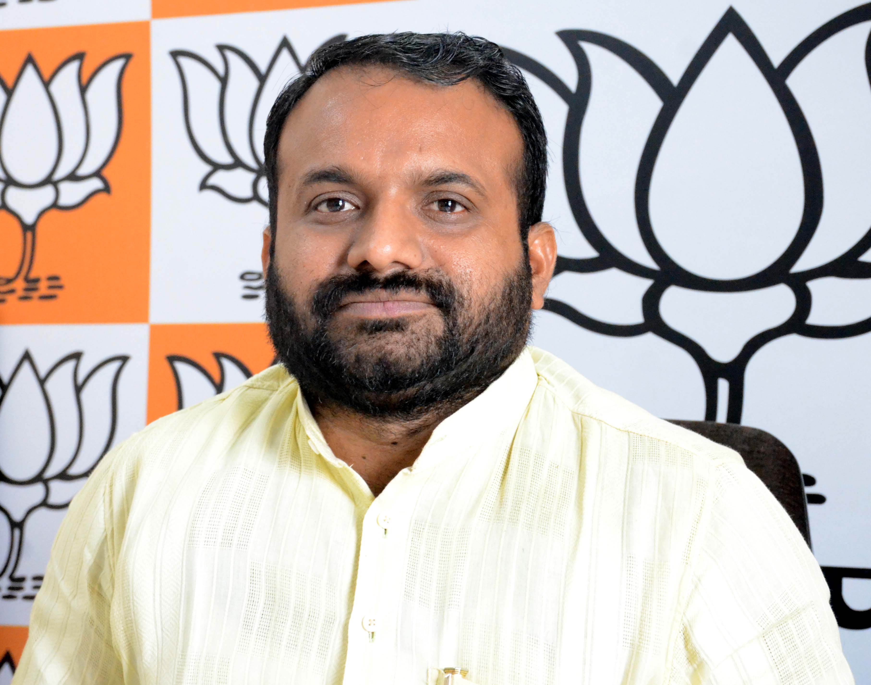 यूपी में कृषि क्रांति की दिशा में बढ़ रही भाजपा सरकार - डॉ चन्द्रमोहन यूपी में कृषि क्रांति की दिशा में बढ़ रही भाजपा सरकार - डॉ चन्द्रमोहन