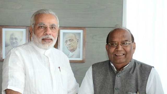 भाजपा सांसद का ऐलान सुनते ही उड़ गये भाजपाइयों के तोते!