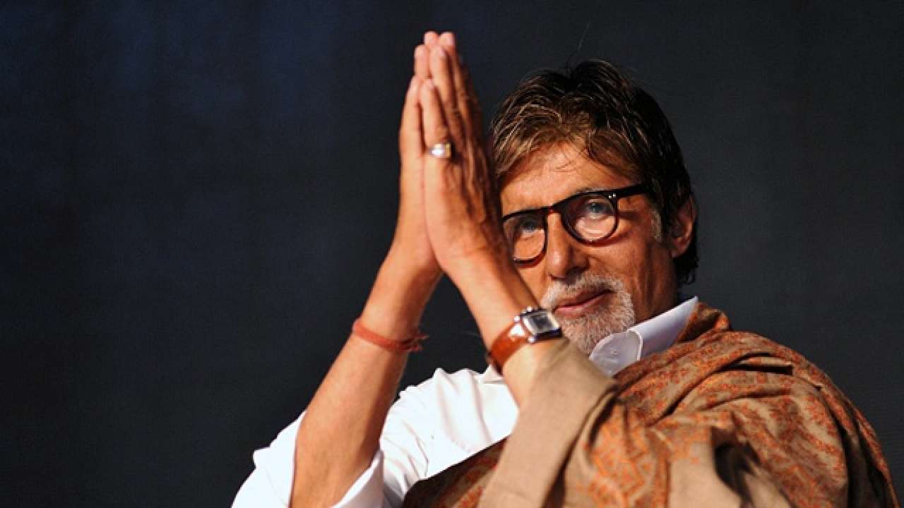 महिला क्रिकेट टीम को बधाई देने के चक्कर में बिग बी ने ट्वीट में कर दी गलती, और फिर...