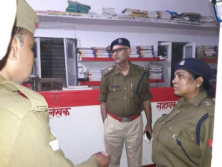 सिपाही के द्वारा रायफल लोड करते समय अचानक चली गोली से चौकीदार की मौत सिपाही के द्वारा रायफल लोड करते समय अचानक चली गोली से चौकीदार की मौत