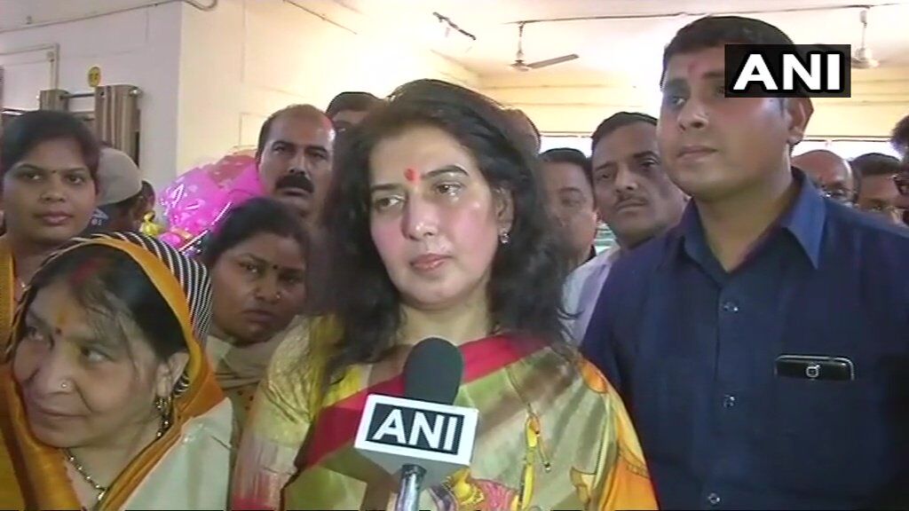 छत्तीसगढ़ में बीजेपी ने दिया कांग्रेस को झटका, डॉ सरोज पाण्डेय जीती छत्तीसगढ़ में बीजेपी ने दिया कांग्रेस को झटका, डॉ सरोज पाण्डेय जीती