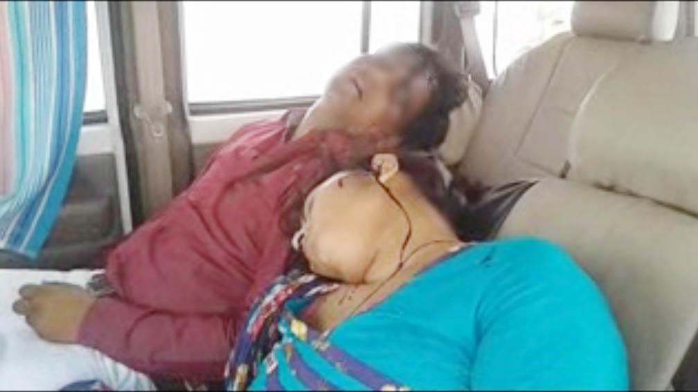 प्रेम कहानी का दर्दनाक अंत : दिन दहाड़े दोनों की गोली मारकर हत्या, जानिए- क्या है पूरी कहानी? प्रेम कहानी का दर्दनाक अंत : दिन दहाड़े दोनों की गोली मारकर हत्या, जानिए- क्या है पूरी कहानी?