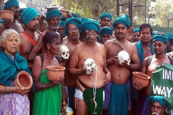 तमिलनाडु के किसानों को सुप्रीम कोर्ट से बड़ा झटका!, मद्रास हाई कोर्ट के आदेश पर लगाई रोक