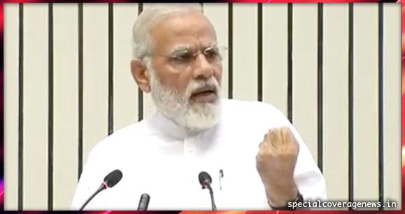 पीएम मोदी बोले, ई-गवर्नेंस का मतलब ईजी गवर्नेंस और इफेक्टिव गवर्नेंस पीएम मोदी बोले, ई-गवर्नेंस का मतलब ईजी गवर्नेंस और इफेक्टिव गवर्नेंस