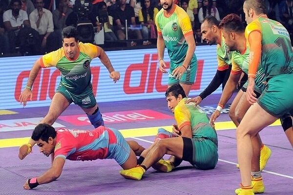 प्रो कबड्डी नीलामी : मनजीत चिल्लर को पछाड़ नितिन तोमर बने सबसे महंगे खिलाड़ी, जानिए क्या है कीमत प्रो कबड्डी नीलामी : मनजीत चिल्लर को पछाड़ नितिन तोमर बने सबसे महंगे खिलाड़ी, जानिए क्या है कीमत