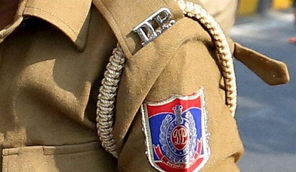 दिल्ली पुलिस में निकली वैकेंसी, जल्द करें आवेदन दिल्ली पुलिस में निकली वैकेंसी, जल्द करें आवेदन