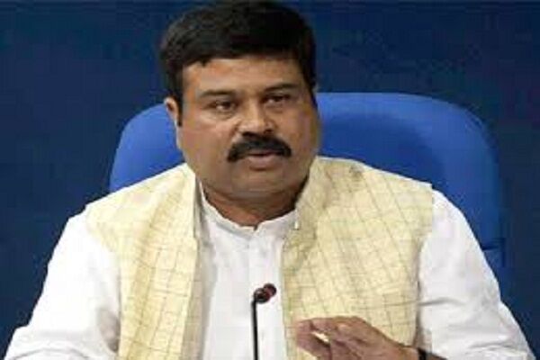 पेट्रोल-डीजल को लेकर चिंता करने की जरूरत नहीं, धर्मेंद्र प्रधान ने कही ये बात पेट्रोल-डीजल को लेकर चिंता करने की जरूरत नहीं, धर्मेंद्र प्रधान ने कही ये बात