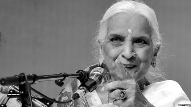 पद्म विभूषण से सम्मानित ठुमरी गायिका गिरिजा देवी का कोलकाता में निधन