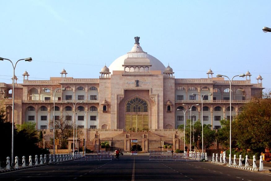 मंत्री के अंग्रेजी में जवाब देने पर MLA ने दिया जबाब, अंग्रेजी मेरे लिये .......?