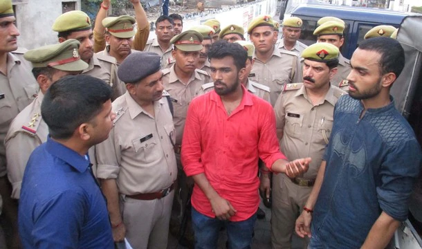 सूटकेस में लाश