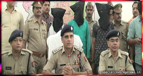 मुजफ्फरनगर पुलिस की बड़ी कामयाबी, पुलिस मुठभेड़ के बाद 3 शातिर बदमाश गिरफ्तार मुजफ्फरनगर पुलिस की बड़ी कामयाबी, पुलिस मुठभेड़ के बाद 3 शातिर बदमाश गिरफ्तार