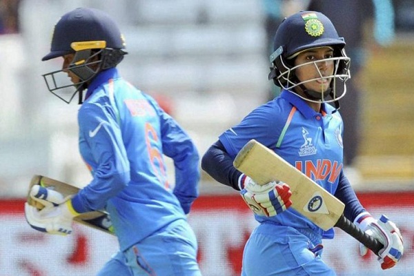 women world cup LIVE: ऑस्ट्रेलिया के खिलाफ भारत की खराब शुरुआत, स्मृति मंधाना आउट women world cup LIVE: ऑस्ट्रेलिया के खिलाफ भारत की खराब शुरुआत, स्मृति मंधाना आउट
