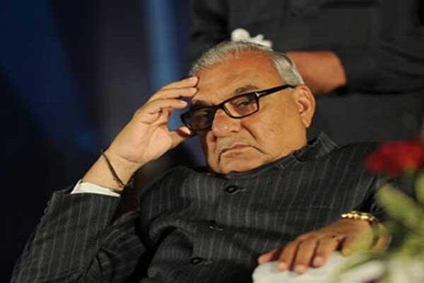 जमीन आवंटन मामला : पूर्व CM भूपेंद्र सिंह हुड्डा और रॉबर्ट वाड्रा के CA से CBI ने की पूछताछ