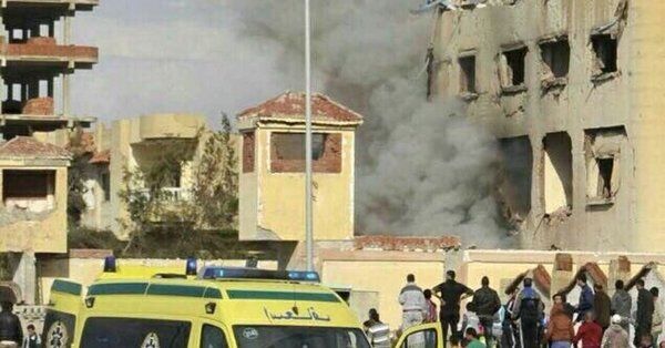 मस्जिद के पास हमला 155 लोगों की मौत, 120 लोग घायल