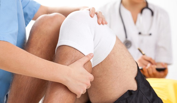 बड़ी खबर: मोदी सरकार का राहतभरा फैसला, घुटने की सर्जरी के दामों में भारी कटौती बड़ी खबर: मोदी सरकार का राहतभरा फैसला, घुटने की सर्जरी के दामों में भारी कटौती