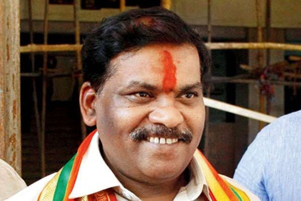 महाराष्ट्र: BJP के मंत्री ने पत्रकारों के खिलाफ की आपत्तिजनक टिप्पणी