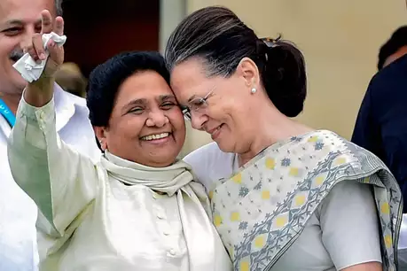 मायावती ने बिगाड़ा गठवंधन का खेल, बीजेपी में ख़ुशी विपक्षी हैरान! मायावती ने बिगाड़ा गठवंधन का खेल, बीजेपी में ख़ुशी विपक्षी हैरान!