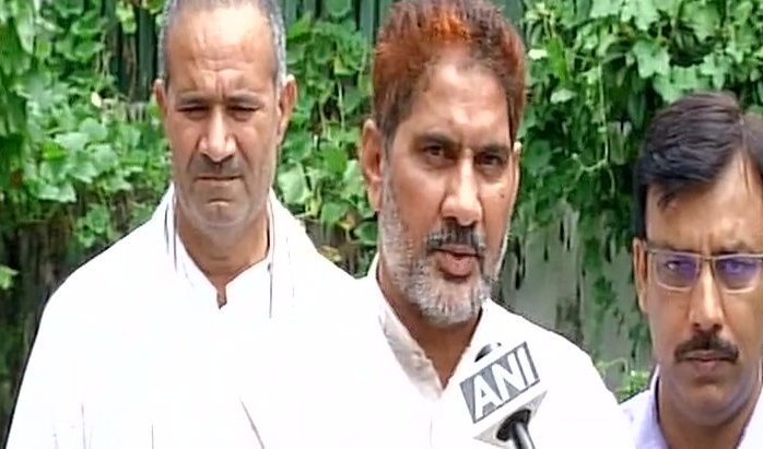 छेड़छाड़ केस : बेटे की करतूत पर पहली बार बोले हरियाणा बीजेपी अध्यक्ष सुभाष बराला छेड़छाड़ केस : बेटे की करतूत पर पहली बार बोले हरियाणा बीजेपी अध्यक्ष सुभाष बराला