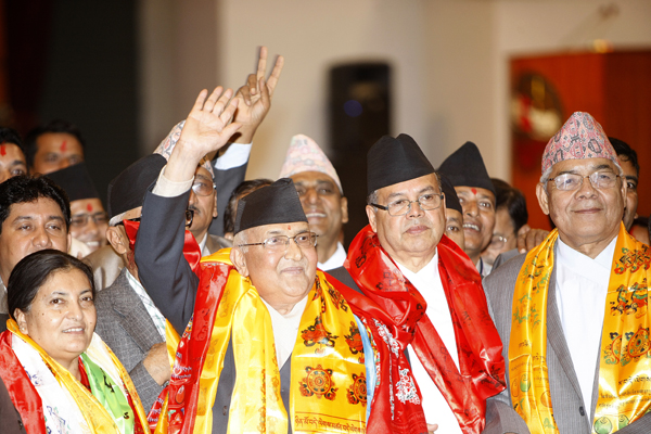नेपाल में वाम गठबंधन पूर्ण बहुमत की ओर , 165 में से 80  जीतीं 36 पर आगे